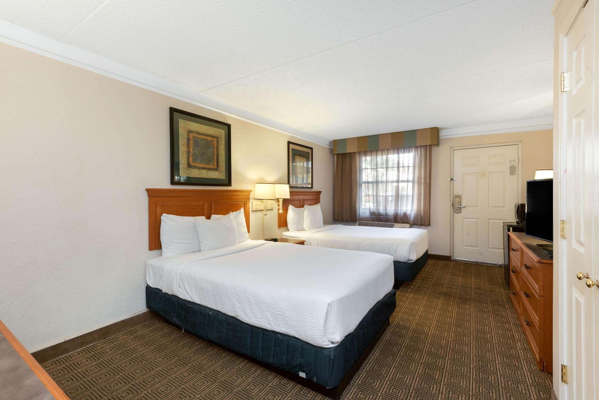La Quinta Inn By Wyndham Bossier City Bagian luar foto