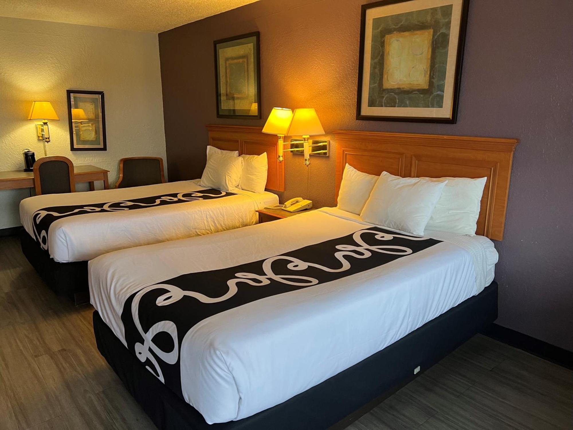 La Quinta Inn By Wyndham Bossier City Bagian luar foto